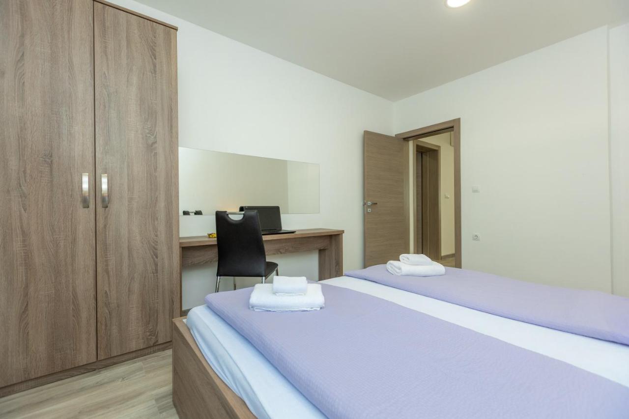 Apartments Maris Sveti Filip i Jakov Exteriér fotografie