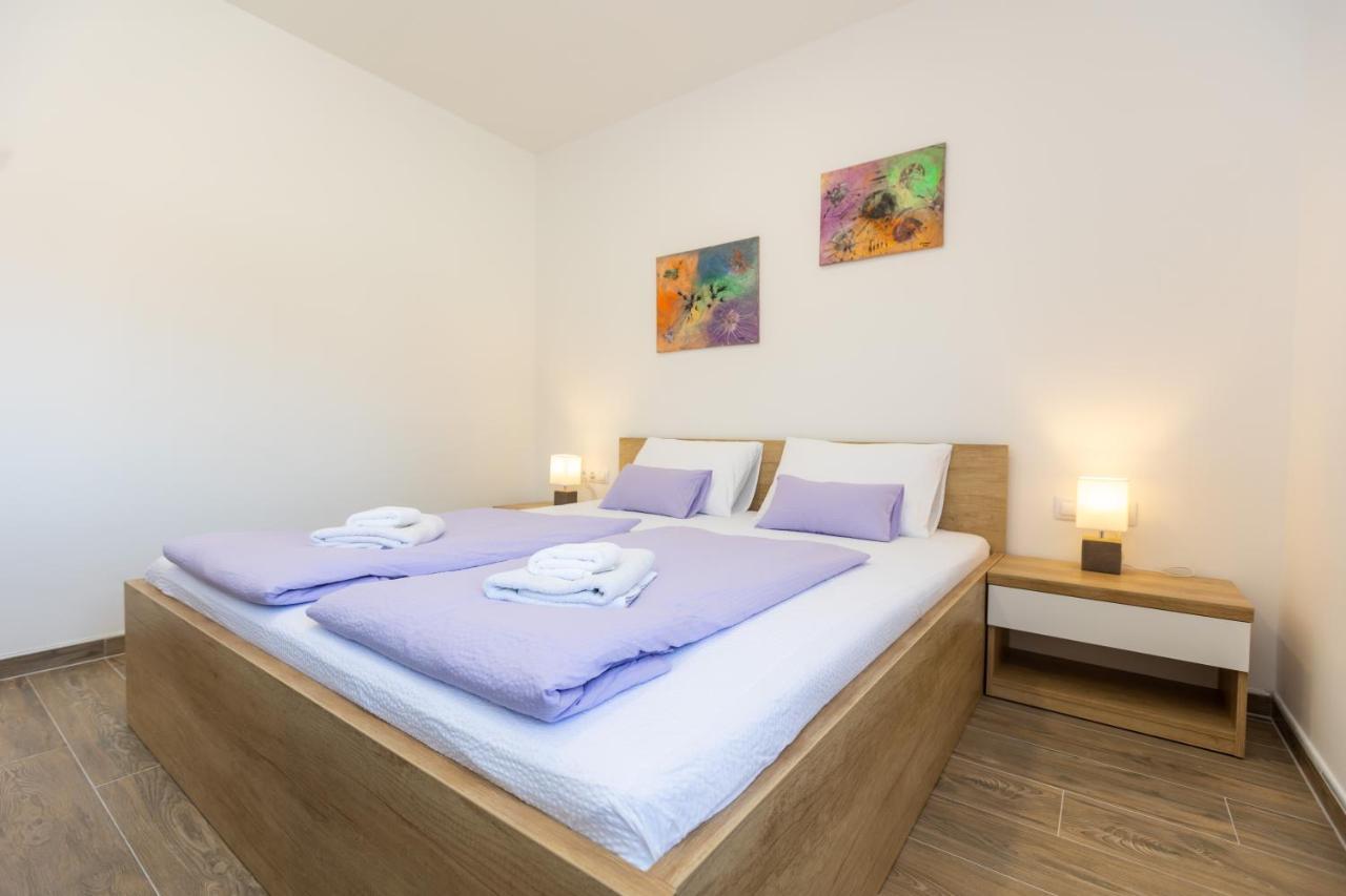 Apartments Maris Sveti Filip i Jakov Exteriér fotografie